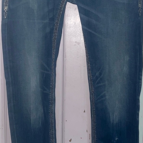 Rock Rival Jeans - Picture 5 of 5